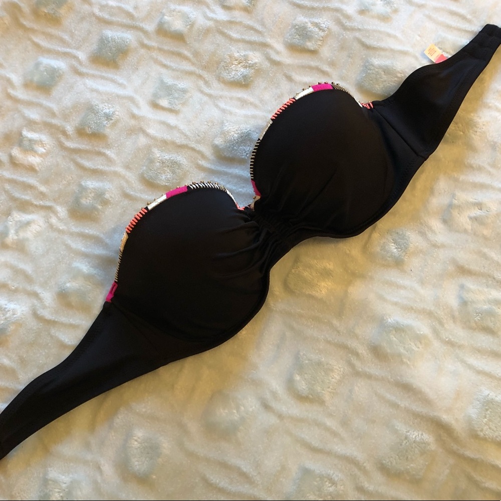 Victoria’s Secret underwire bandeau bikini top 34D